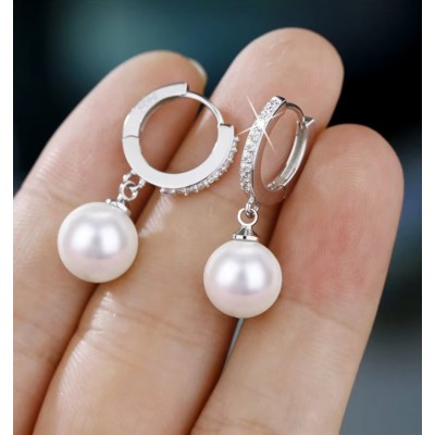 Antialerjik Gümüş Çelik 10 mm İnci Küpe – Zirkon Işıltısı ile Şıklığınızı Tamamlayın