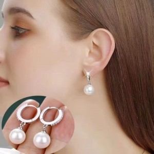 Şık ve Minimalist Gümüş 12 mm İnci Küpe – Kararma Yapmaz, Zirkon Detaylı Çelik Küpe