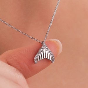 Deniz Kızı Kuyruğu Figürlü Çelik Kolye - Gümüş Renk, Kararmaz, Zarif Tasarım