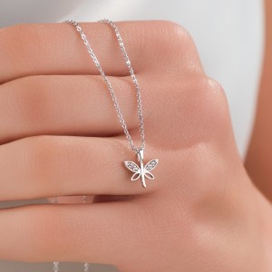 Minimal Tasarım Yusufcuk Figürlü Kolye, Zirkon Taşlı, Kararmaz Antialerjik Takı-Gümüş Renk