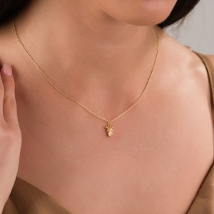 Ateş Böceği Figürlü Zirkon Taşlı Altın Kaplama Kolye, Zarif ve Işıltılı Tasarım