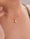 Minimal Kelebek Figürlü Zirkon Taşlı Kadın Kolye, Işıltılı ve Zarif Tasarımı - Gold Renk Minimal Kelebek Figürlü Zirkon Taşlı Kadın Kolye, Işıltılı ve Zarif Tasarımı - Gold Renk