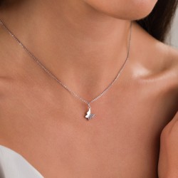 Minimal Kelebek Figürlü Zirkon Taşlı Kadın Kolye, Işıltılı ve Zarif Tasarımı-Gümüş Renk Minimal Kelebek Figürlü Zirkon Taşlı Kadın Kolye, Işıltılı ve Zarif Tasarımı-Gümüş Renk