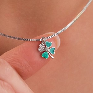 Şans Yoncası Figürlü Kadın Kolye , Zirkon Taş Detaylı, Kararmaz Şık Takı - Gümüş Kaplama Yeşil Yonca