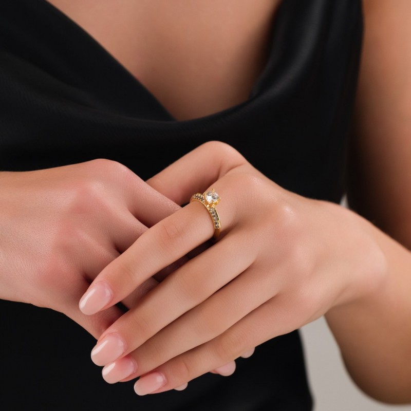 Kadın Gold Renk Tektaş Yüzük-18 Numara, 19 mm İç Çap, Taşlı Zarif Model Kadın Gold Renk Tektaş Yüzük-18 Numara, 19 mm İç Çap, Taşlı Zarif Model