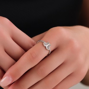 Gümüş Kaplama Kelebek Figürlü Zirkon Taşlı Kadın Çelik Yüzük - 8 Numara / 19 mm