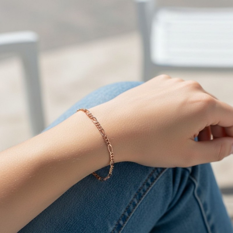 Rose Renk Zincir Bileklik - Minimalist Zarif Tasarım Rose Renk Zincir Bileklik - Minimalist Zarif Tasarım