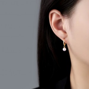 Zirkon Taşlı Gold 8 mm İnci Küpe – Şık ve Zarif Tasarım |Kararmaz Anti Alerjik 