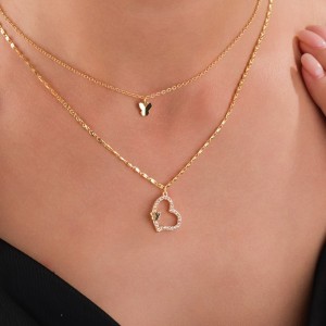 Çift Katmanlı Altın Renk Kalpli ve Kelebek Figürlü Çelik Kolye | Zirkon Taşlı Zarif Tasarım