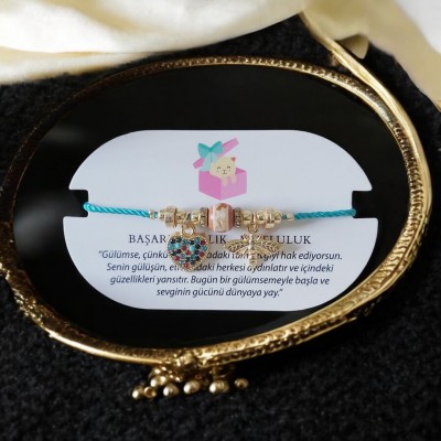 Kalp ve Arı Charmlı Turkuaz Renk Ayarlanabilir Bileklik – Kararmaz & Şık Tasarım