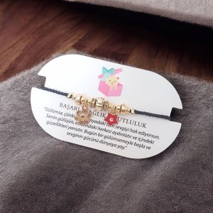 Yıldız ve Çiçek Detaylı Charm Siyah Renk Ayarlanabilir Kordon Bileklik – Kararmaz & Şık Tasarım