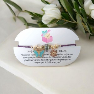 Kelebek ve Çiçek Charmlı Mürdüm Renk Ayarlanabilir Bileklik – Kararmaz & Şık Tasarım