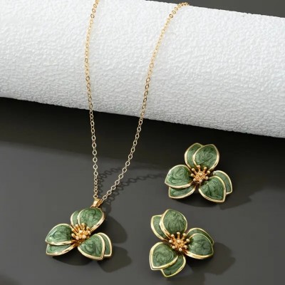 Modern Çiçek Desenli Takı Seti, Yeşil & Gold Renk | Günlük ve Özel Günler İçin Modern Çiçek Desenli Takı Seti, Yeşil & Gold Renk | Günlük ve Özel Günler İçin