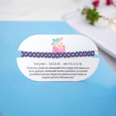 El Yapımı Papatya Desenli Lacivert Renkli Miyuki Boncuk Bileklik – Anlamlı & Şık Aksesuar