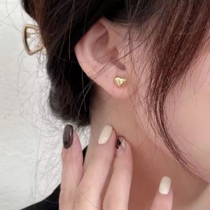 Kalp Model Minimalist Küpe | Paslanmaz Çelik, Altın Kaplama, Antialerjik