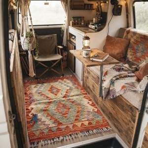 Sevimli Dostlarımız İçin Katıksız Doğallık: Kök Boya %100 Yün El Dokuma Kilim (91 x 61 cm)