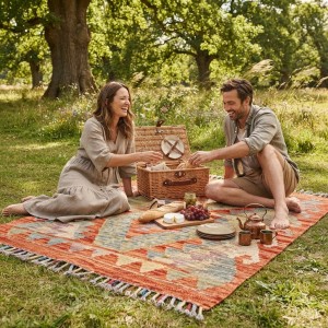 Sevimli Dostlarımız İçin Katıksız Doğallık: Kök Boya %100 Yün El Dokuma Kilim (91 x 61 cm)