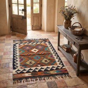 Masalsı Dinlenme Alanlarına Etnik Dokunuş: Kök Boya %100 Yün El Dokuma Kilim (92 x 60 cm)