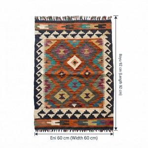 Masalsı Dinlenme Alanlarına Etnik Dokunuş: Kök Boya %100 Yün El Dokuma Kilim (92 x 60 cm)