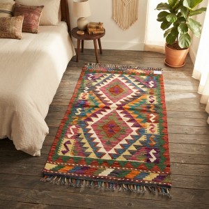 Evinize Sıcak Bir Karşılama: Kök Boya %100 Yün El Dokuma Otantik Kilim (122 x 75 cm)