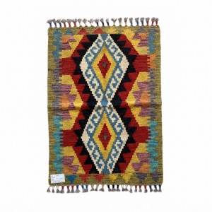 Huzurlu Okuma Anlarının Eşlikçisi: Kök Boya %100 Yün El Dokuma Otantik Kilim (93 x 60 cm)