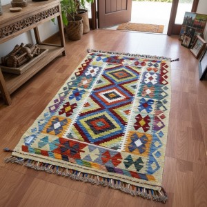 Özgür Ruhların Rota İmzası: Kök Boya %100 Yün El Dokuma Otantik Kilim (130 x 84 cm)