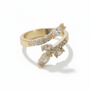 Ayarlanabilir Tasarım Çelik Yüzük - Zirkon Taşlı Şık Model | Kararmaz Gold Renk Ayarlanabilir Tasarım Çelik Yüzük - Zirkon Taşlı Şık Model | Kararmaz Gold Renk