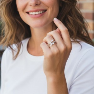 Ayarlanabilir Tasarım Çelik Yüzük - Zirkon Taşlı Şık Model | Kararmaz Gümüş Renk Ayarlanabilir Tasarım Çelik Yüzük - Zirkon Taşlı Şık Model | Kararmaz Gümüş Renk