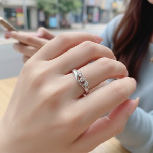 Gümüş Renk Ayarlanabilir Çelik Yüzük, Zirkon Taşlı Şık Kadın Takısı, Kararma Yapmaz