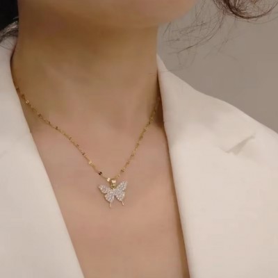 Taşlı Kelebek Kolye - Altın Kaplama Şık Kadın Çelik Kolye