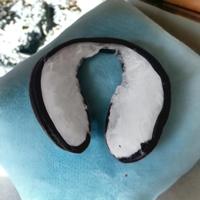 Siyah Polar Ense Tipi Unisex Kulak Beresi - Kışın Sıcaklığını Hissedin Siyah Polar Ense Tipi Unisex Kulak Beresi - Kışın Sıcaklığını Hissedin
