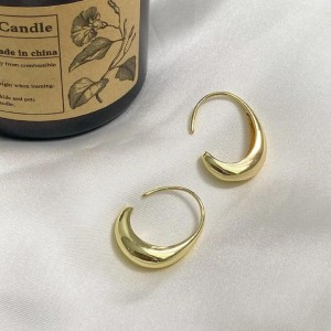 Çelik Pirinç Halka C Küpe Gold -Günlük ve Spor Tarz-2.5 cm Boyut Çelik Pirinç Halka C Küpe Gold -Günlük ve Spor Tarz-2.5 cm Boyut