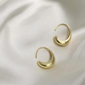 Çelik Pirinç Halka C Küpe Gold -Günlük ve Spor Tarz-2.5 cm Boyut Çelik Pirinç Halka C Küpe Gold -Günlük ve Spor Tarz-2.5 cm Boyut