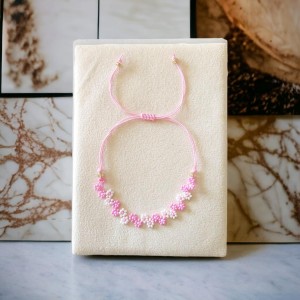 El Yapımı Makrome Örgü Miyuki Boncuk Halhal | Pembe ve Beyaz Renkli El Yapımı Makrome Örgü Miyuki Boncuk Halhal | Pembe ve Beyaz Renkli