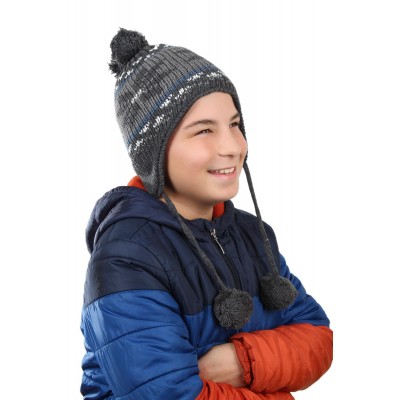 3-5 Yaş Erkek Çocuklar İçin Ponponlu Kulaklı Bere - Sevimli ve Sıcak Kış Aksesuarı