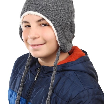 3-5 Yaş Erkek Çocuklar İçin Ponponlu Kulaklı Bere - Sevimli ve Sıcak Kış Aksesuarı