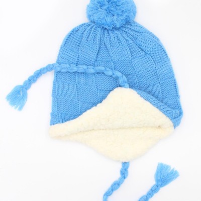 3-5 Yaş Erkek Çocuklar İçin Ponponlu Kulaklı Bere - Sevimli ve Sıcak Kış Aksesuarı