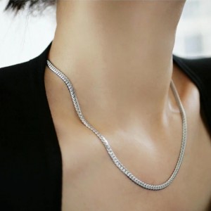 Paslanmaz Çelik Unisex İtalyan Zincir Kolye - Modern ve Şık Tasarım - 55 cm Uuznluk