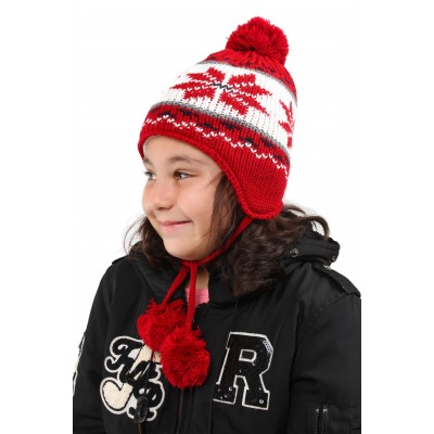 Sevimli Ponponlu Kulaklı Bere - Çocuklarınızın Kışın Vazgeçilmezi