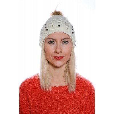 Zarafetin ve Sıcaklığın Buluştuğu Lüks Bayan Bere – Beyaz