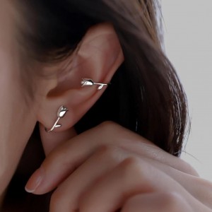 Tiny Flower Stud Earrings | Minimalist Silver Earrings for Women Gift