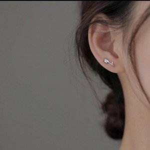Tiny Flower Stud Earrings | Minimalist Silver Earrings for Women Gift