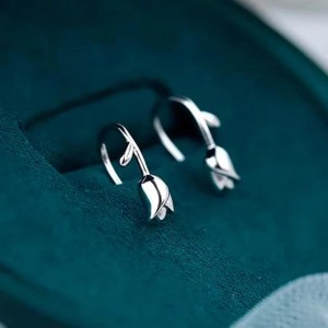 Tiny Flower Stud Earrings | Minimalist Silver Earrings for Women Gift