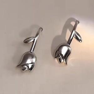 Tiny Flower Stud Earrings | Minimalist Silver Earrings for Women Gift
