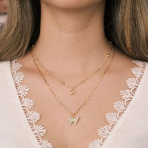 Özel Harf Seçeneğiyle Çift Zincirli Harf Detay Kelebek Gold Kolye | Sevgiğinize Özel Altın Kaplama Kolye Özel Harf Seçeneğiyle Çift Zincirli Harf Detay Kelebek Gold Kolye | Sevgiğinize Özel Altın Kaplama Kolye