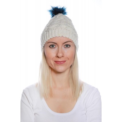 Şık Bayan Ponponlu Yün Bere Yünü - Sıcak ve ModernTasarım - Beyaz