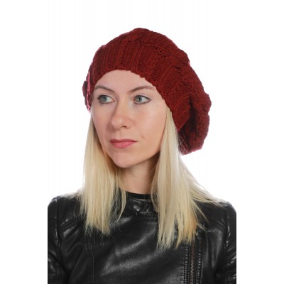 Ressam Bayan Bere Bordo