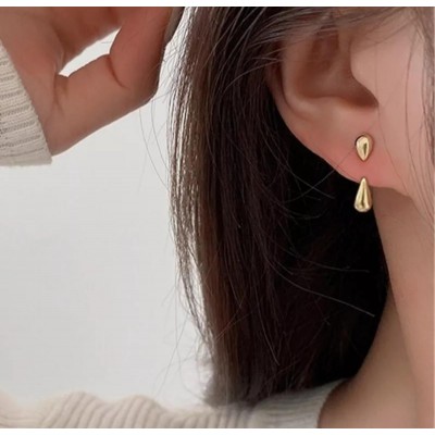 Şık Damla Çelik Küpe - Kararmaz, Antialerjik -Yeni Moda Gold Kaplama