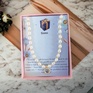 Zarif Nazar Boncuklu İnci Kolye - Modern Tasarım Zarif Nazar Boncuklu İnci Kolye - Modern Tasarım